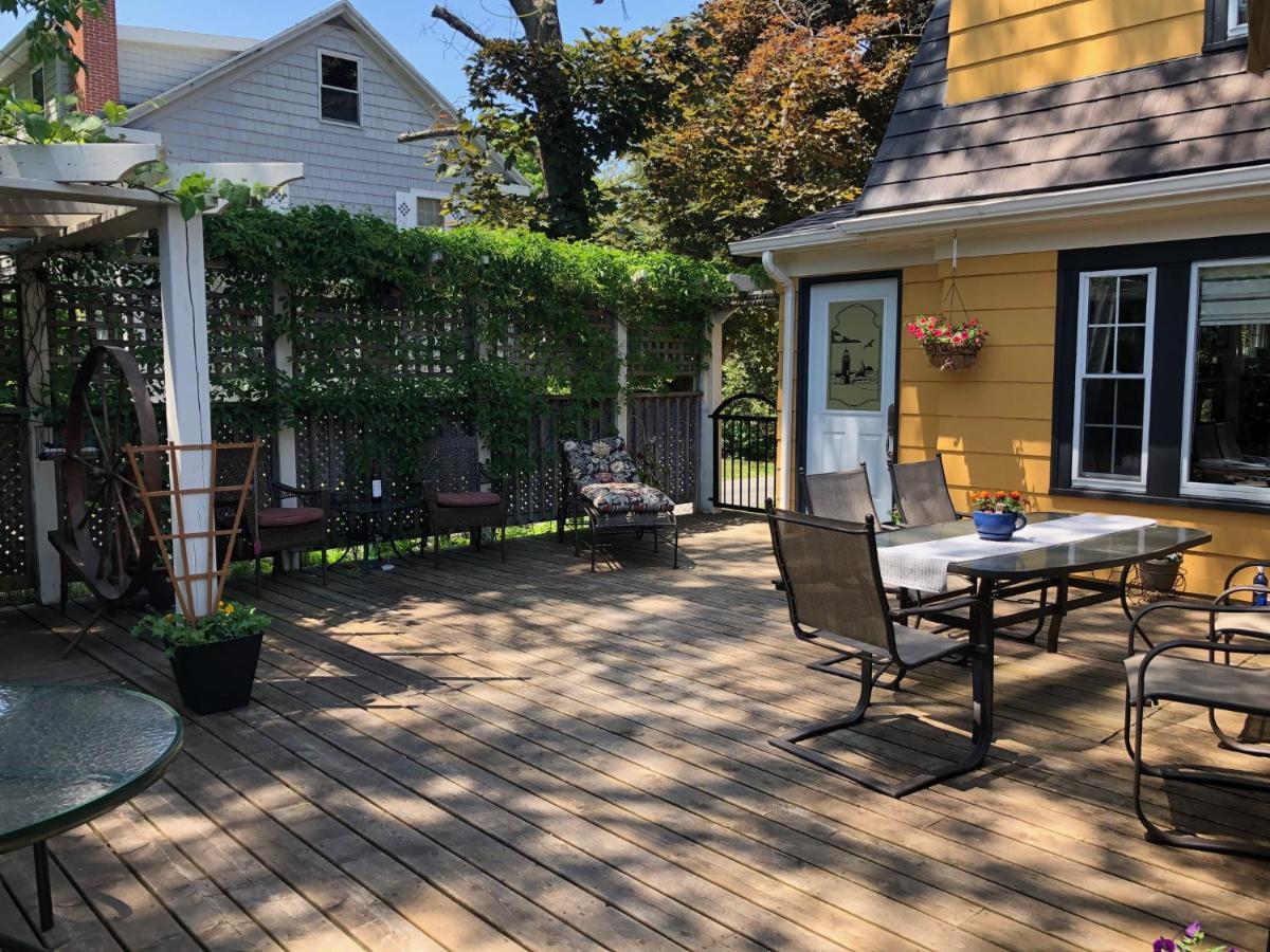The Stella Rose B&B Wolfville Exteriör bild