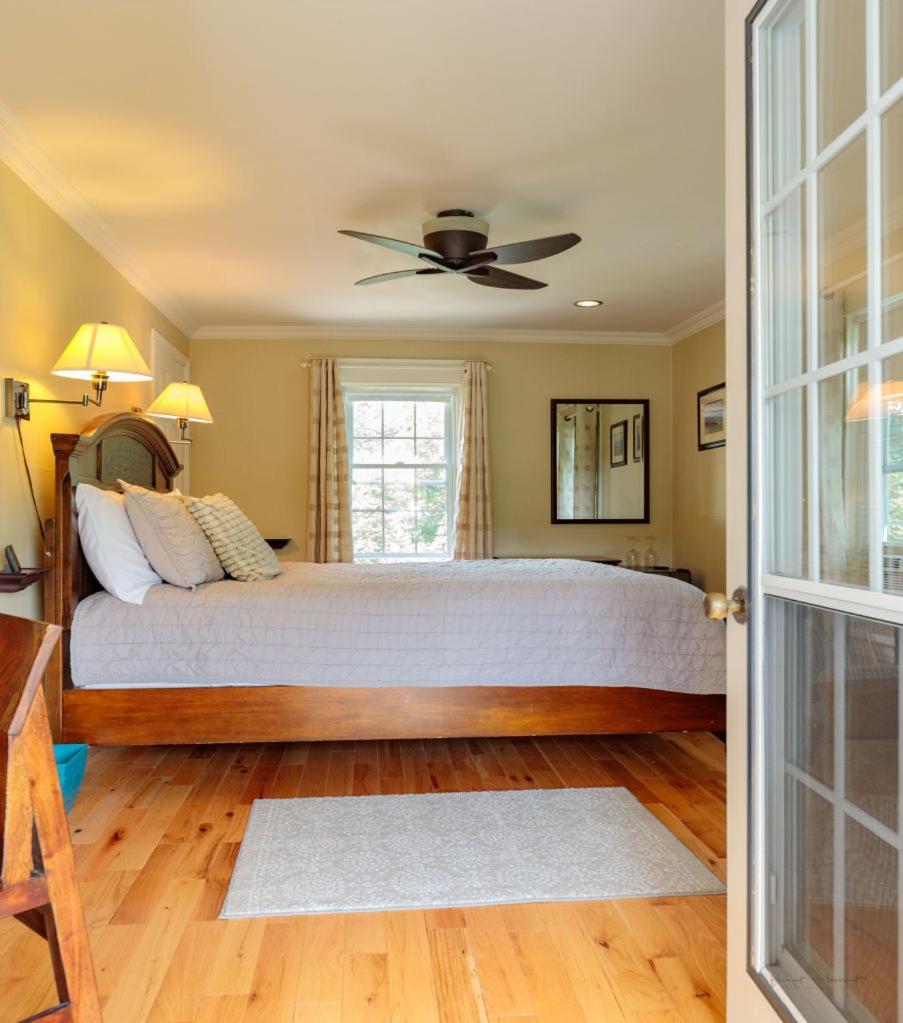 The Stella Rose B&B Wolfville Rum bild